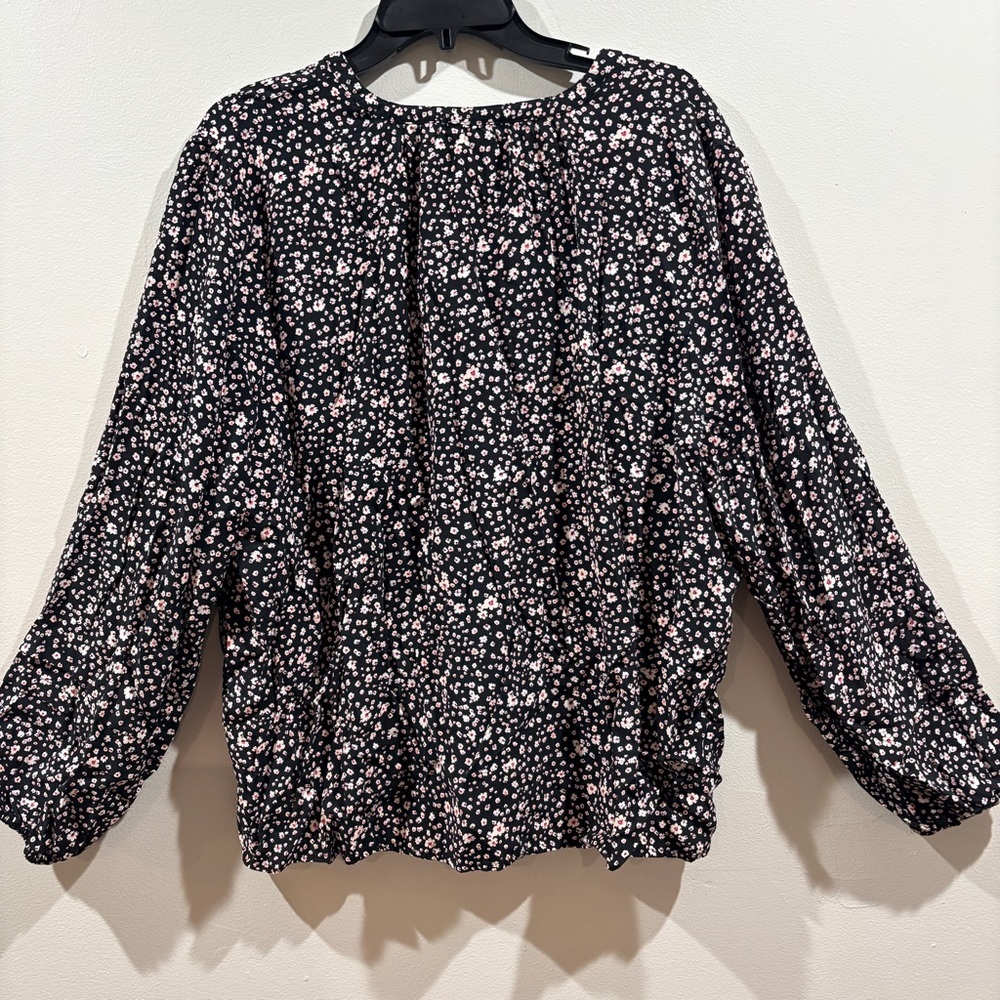 ON 34th Black Floral Button Blouse Plus Size 3X Long Sleeve Fall Top - Picture 2 of 8